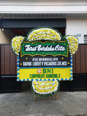 Papan Bunga Duka di Glodok